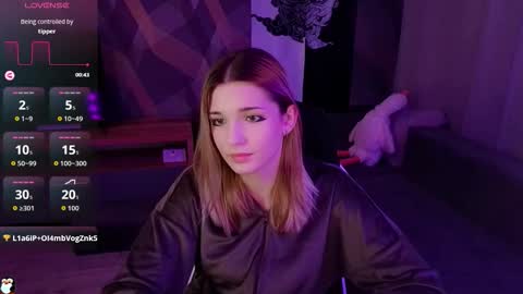 Snapshot of sandy_belle88 chatting on September 19, 7:57 pm sandy_belle88 online show from September 19, 7:57 pm