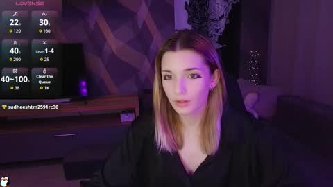 Snapshot of sandy_belle88 chatting on September 10, 6:52 pm sandy_belle88 online show from September 10, 6:52 pm