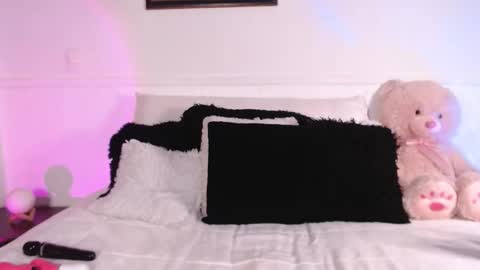 sandy morgan online show from February 9, 7:32 am