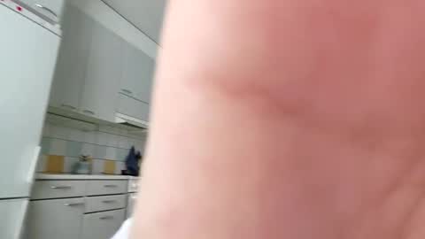 Sandy online show from February 17, 12:05 pm