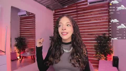 Snapshot of sapphire_venus chatting on September 12, 2:23 am Valerin online show from September 12, 2:23 am