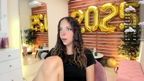 Snapshot of sapphire_venus chatting on January 5, 9:25 pm Valerin online show from January 5, 9:25 pm