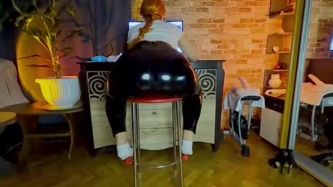 sara  foxy online show from February 21, 3:18 am