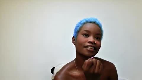 Sara  online show from March 14, 4:08 pm