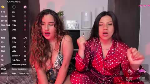 Snapshot of sara_candy_delicious chatting on October 25, 1:13 am  Sara London  online show from October 25, 1:13 am