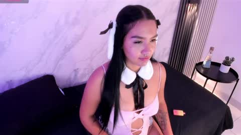 sara_connde online show from May 11, 11:56 am
