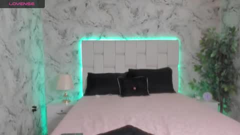 sara online show from March 1, 5:42 am