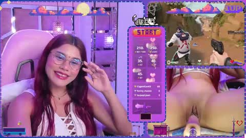 Snapshot of sara_hil chatting on March 7, 10:32 pm Sara online show from March 7, 10:32 pm