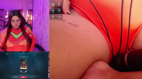 Snapshot of sara_hil chatting on October 11, 10:23 pm Sara online show from October 11, 10:23 pm