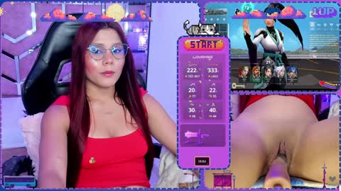 Snapshot of sara_hil chatting on December 14, 8:08 pm Sara online show from December 14, 8:08 pm