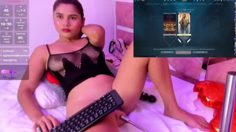 Snapshot of sara_hil chatting on February 27, 11:48 pm Sara online show from February 27, 11:48 pm