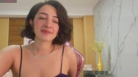 Sara  online show from May 19, 2:13 pm