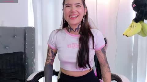 Sara online show from December 2, 6:21 pm