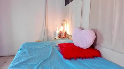 sara online show from March 13, 9:10 am