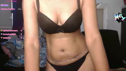 sara online show from December 4, 3:53 am