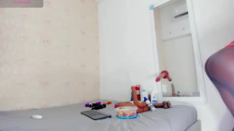 Snapshot of saraacollinss chatting on February 19, 9:03 pm saraacollinss online show from February 19, 9:03 pm