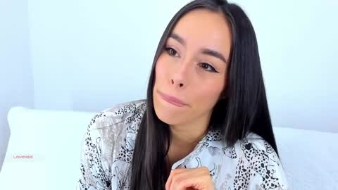 Sara online show from February 6, 5:30 pm