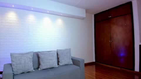 Sara  Everyday From 1430 to 2130 Col Time online show from November 28, 8:56 pm