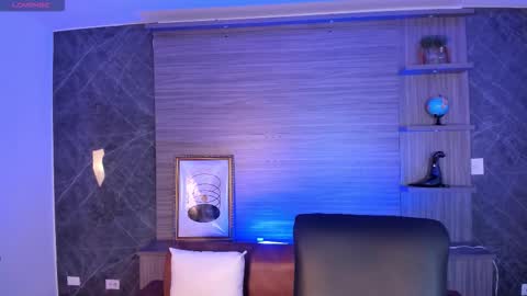 Snapshot of saracorraless chatting on October 20, 11:24 am Sara Everyday From 1430 to 2130 Col Time online show from October 20, 11:24 am