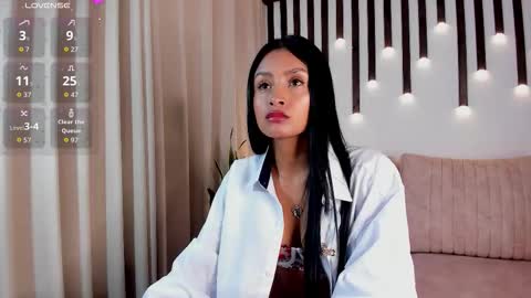 Sara Grey online show from November 11, 1:19 pm