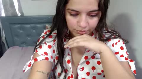 sarah online show from October 10, 6:57 pm