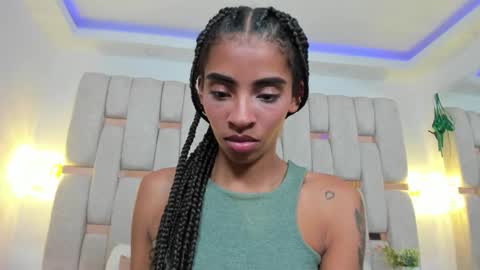 sarah_ashbourne online show from October 24, 12:50 am