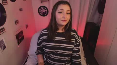 Sara online show from June 24, 7:18 am