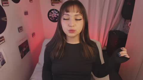Sara online show from July 5, 10:21 am