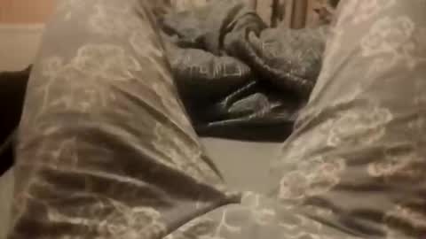 Sarahs room online show from November 21, 9:28 pm