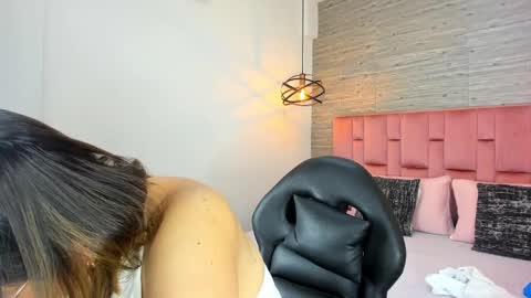 Snapshot of sarahdeyvis chatting on September 23, 1:53 pm Sarah Deyvis online show from September 23, 1:53 pm