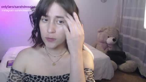 Snapshot of sarahdressler chatting on March 2, 2:08 am sarahdressler online show from March 2, 2:08 am