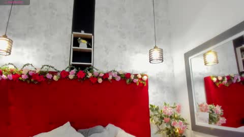 sara online show from October 23, 5:24 am