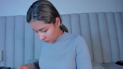 Sarah Evans online show from March 7, 2:46 am