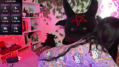 Sarah NEW ACCOUNT online show from October 8, 10:36 pm