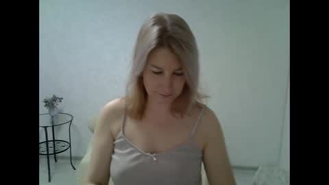 sarahphelps online show from February 24, 9:46 pm