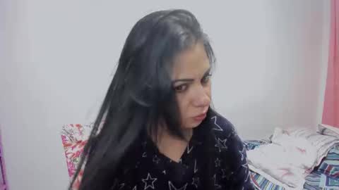 sara luna online show from February 6, 7:17 pm