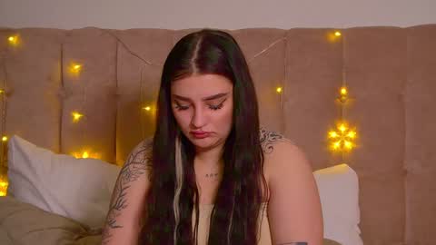 Monica online show from December 15, 8:30 am