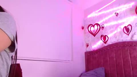 sarastonesx online show from February 21, 3:01 am