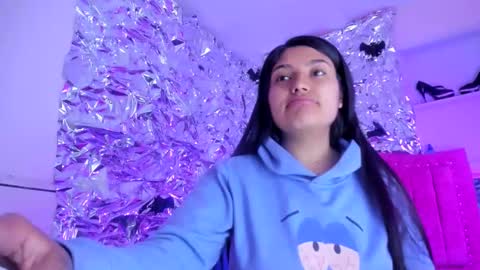 sarastonesx online show from November 22, 8:17 am