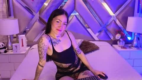 Sara  online show from March 6, 2:45 pm