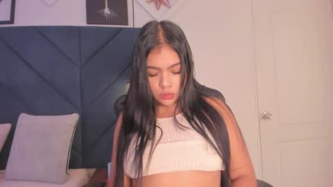 Snapshot of sarita_hills chatting on March 5, 4:13 am Sara online show from March 5, 4:13 am