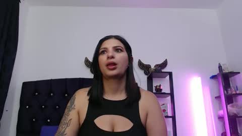 Sara online show from April 5, 1:37 am