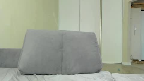 Sasha online show from March 31, 8:25 am