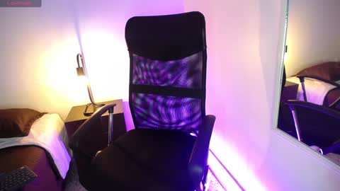 Sasha Brattz online show from January 14, 11:27 pm