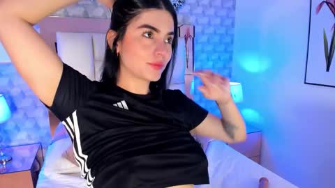 Camila  online show from October 18, 12:19 pm