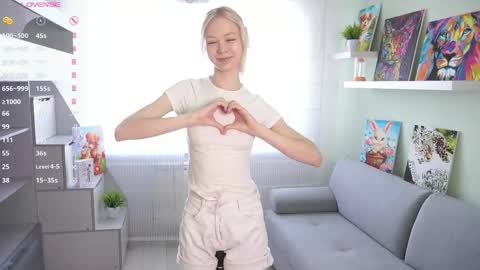 Sasha online show from May 1, 6:16 am