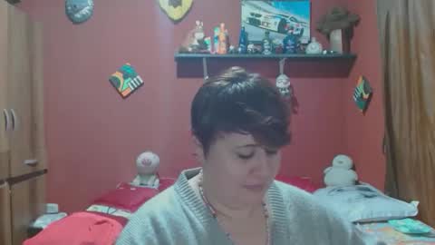 S A S H A R O S E online show from February 9, 12:07 pm