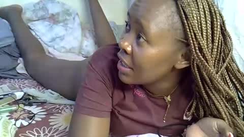 sassy_bella online show from October 27, 12:55 pm