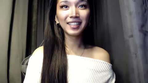 Sassygirl online show from November 24, 12:45 am