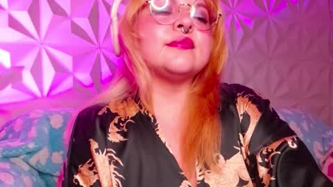 Gina George online show from October 15, 11:51 pm